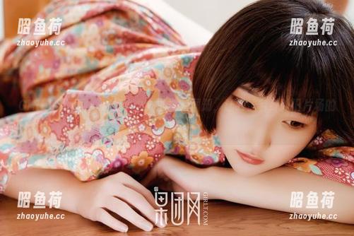 GIRLT果团网 - 这组小九九的御姐图册，让我恍若身处旧片场的迷雾中