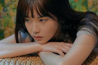 翻开GMS(고말숙)的私房图包：LeeheeExpress–LERB，无奈我只想打个拍！