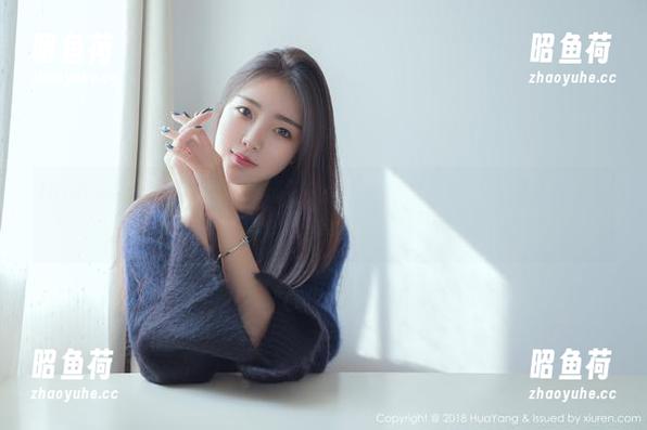 HuaYang花漾 - 看！小海臀Rena的修女写真，原图真有那么好吗？