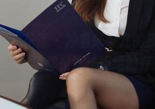 HuaYang花漾 - 冲着朱可儿的皮衣图集，连梳妆台都是没法拒绝的存在！