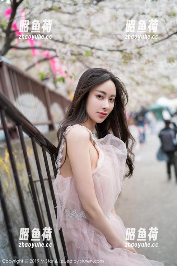 MiStar魅妍社-赵欢颜Jessica MiStar魅妍社 - 为何赵欢颜Jessica总把日常放到网盘,难道那是个藏宝箱?