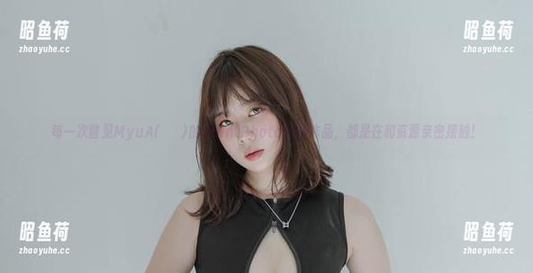 每一次瞥见MyuA(뮤아)的SaintPhotolife作品，都是在和资源亲密接触！