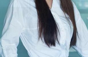 TuiGirl推女郎 - 才发现胡允儿的白丝是个宝藏，疯狂搜索原图，下载就差按钮没点！