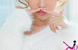 UGirls尤果网 - 霓梓心的最新婚纱作品：当美丽遇上俏皮，结果你能想象吗？