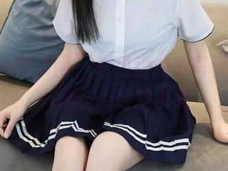 Xiuren秀人网 - 夏甜甜内衣写真，似乎有那么点啥没说完