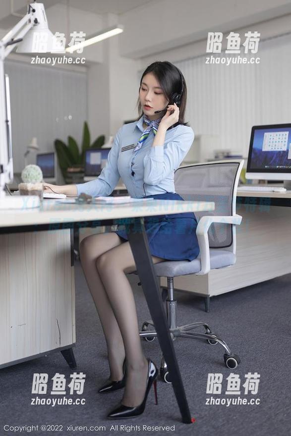 Xiuren秀人网 - 果果Nikki万圣节特辑：原图分享，我真想给薯片化个妆！