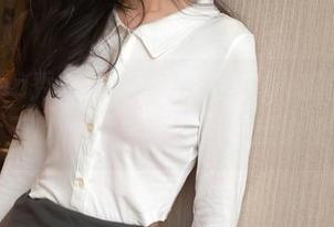 Xiuren秀人网 - 柒喜小baby的美图分享：女王的优雅，是你我都想偷偷学的！