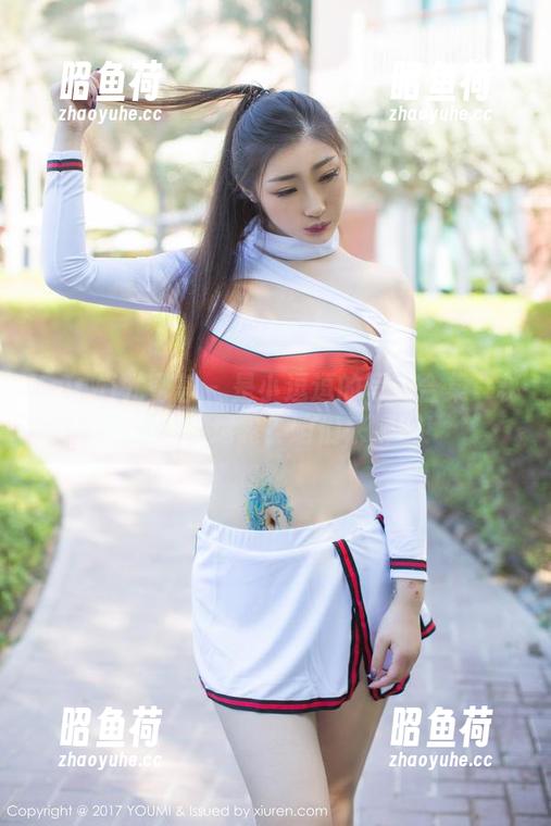 YouMi尤蜜荟 - 是小逗逗的写真合集：秘密该不该透露？咱们来聊聊！