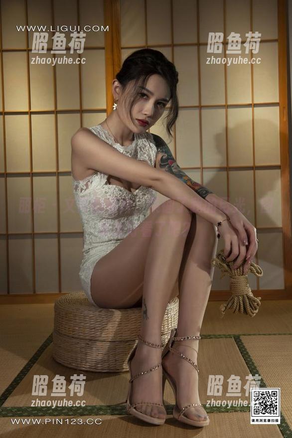 丽柜 - 文芮的照片，禁锢了我的目光，图集太好看了吧？