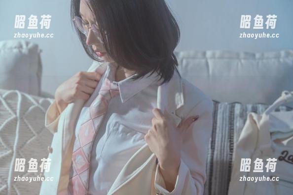 油画少女？原来这是云溪溪的全新模式，资源更新下就好了，别让我们等得太久。