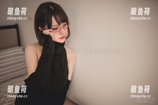 你十七鸽短裙扑面而来：套图里藏着风和月光