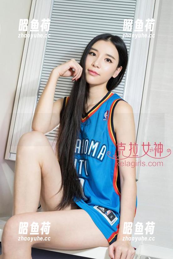克拉女神-妮子 克拉女神 - 妮子:女王在线,总有一种发布影响力的气场!