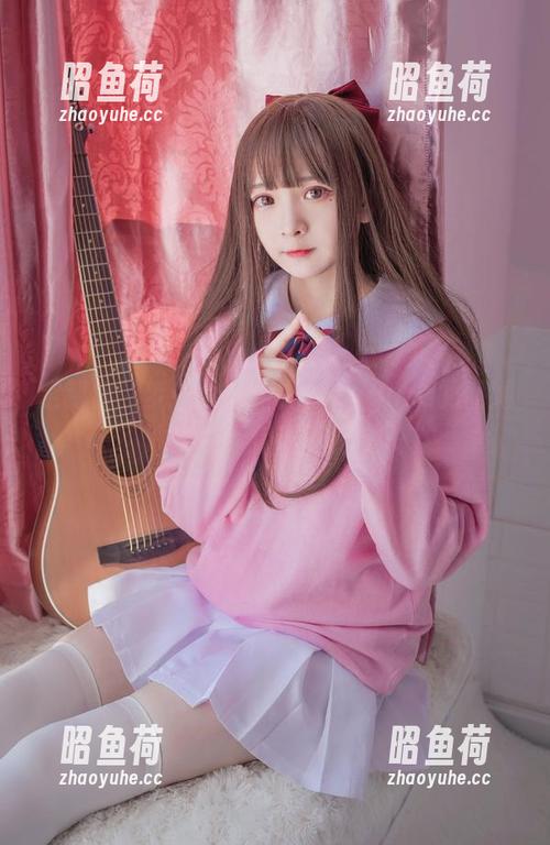 定制你的梦中女仆，古川kagura的蕾姆不油腻哦，保证不掉链子。