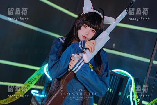 咬人小小兔 最新合集:咬人小小兔的灰丝风采——兔子就是要穿得不一样!