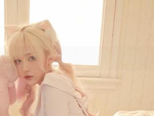 看！啾小妍Deer用“妍宝”套图把无趣都打败了！