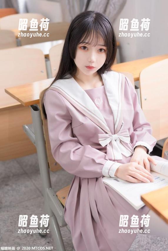 喵糖映画 - 好吧，我承认，蠢沫沫泳装福利原图值得一瞥！
