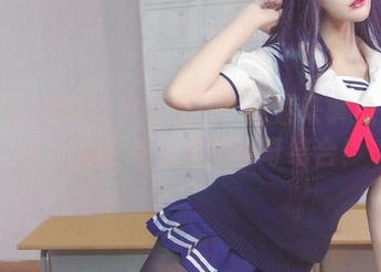 一秒认出在下萝莉控ii？赶紧来拿免费照片，魔王与女仆的神奇结合！