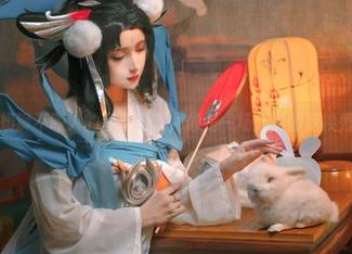 奶狮不咬人的套装合集，像是一场无形的变换秀