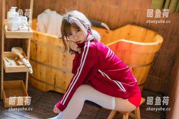 小仓千代w，二十四年patreon福利写真，打开后发现喜欢上了等待。