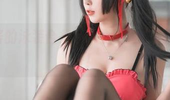 小酥酱的泳装合集，水下一秒“酥”出兴奋！