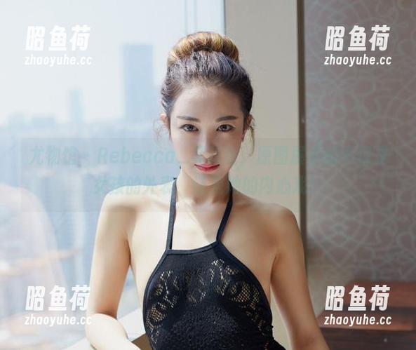 尤物馆 - Rebecca_吴颖茵，原图展示的不仅是女孩的外表，还是她的内心戏！