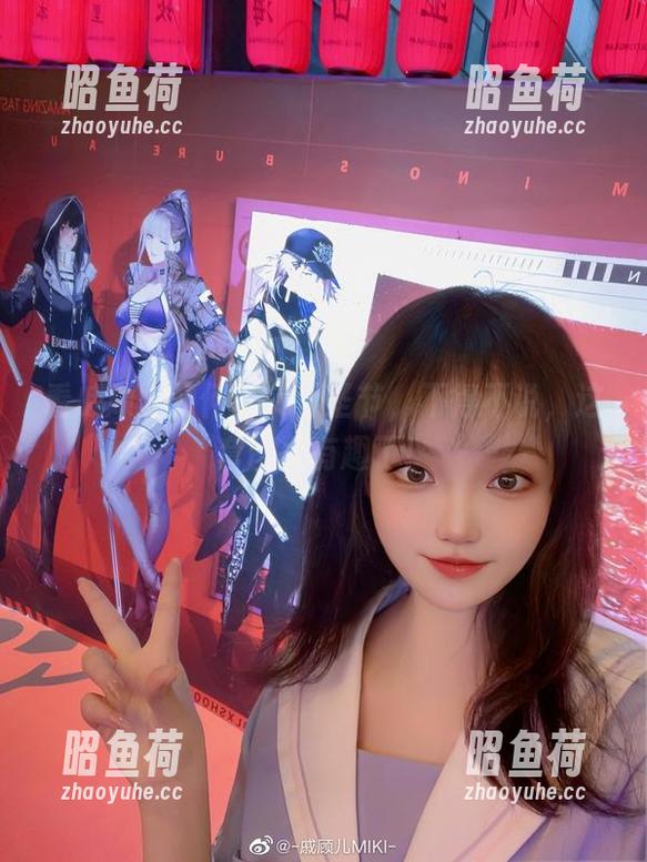 看戚顾儿如何玩转万圣节，不得不说，这套图太有趣了！