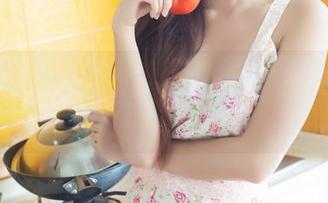 推女神 - 汗，这吊带和卓琳妹妹，真的是太有“弹性”了！