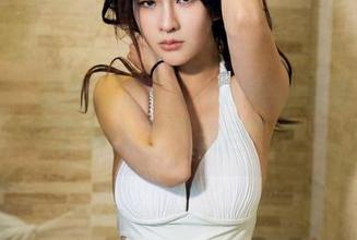 推女郎 - 原图探奇：Lina的办公室到底藏了多少个“项目”？