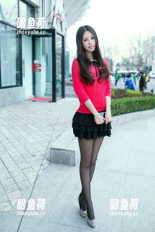 推女郎 - 星辰职业装，套图一看就让人想工作，分享她其实也会调皮呐？