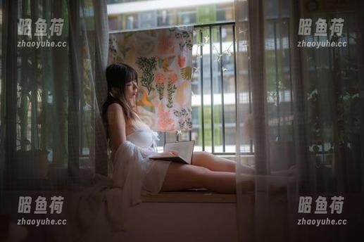 无颜小天使wy的好奇图包，内衣私房的无限可能