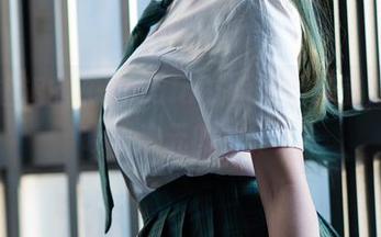 星之迟迟的《RMaid》图册，赫敏变成了哪个次元的女仆？