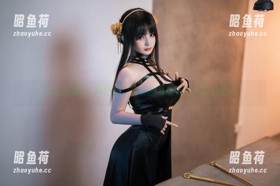 打破束缚的桜井宁宁，泳衣图集里无圣光如影随形