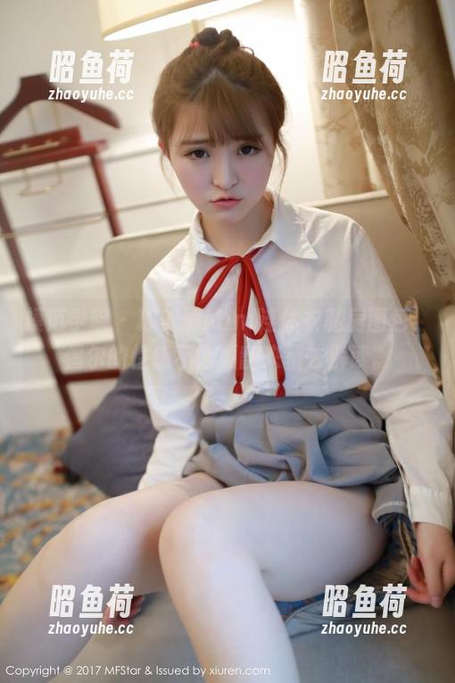模范学院 - 糯美子Mini连体衣私房图包，偶尔的性感不需要翻来覆去解读。