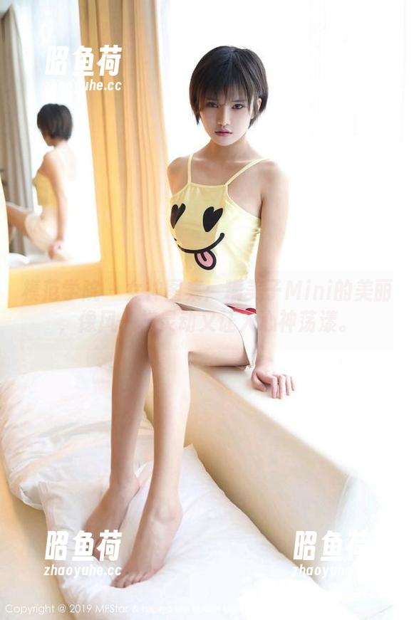 模范学院 - 女神图集：糯美子Mini的美丽，像风一样灵动又让人心神荡漾。
