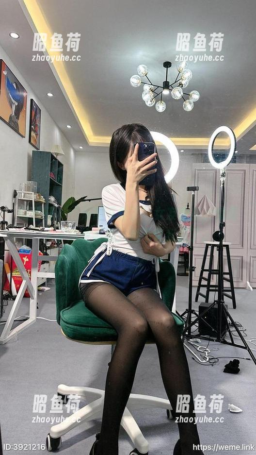 微密圈 - “汤圆可甜了”女友合集，免费入手这些姿态，我不管我疯了。