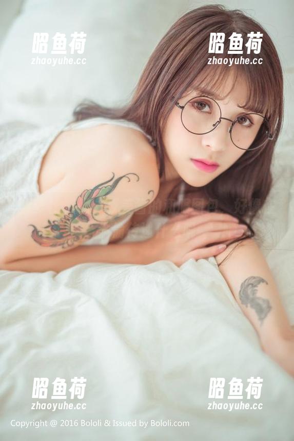 波萝社 - 呃，夏美酱的和服图包，好像在偷偷传递什么呢
