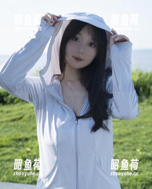 浅安安黑色：原图的诱惑，是我无法抗拒的罪恶