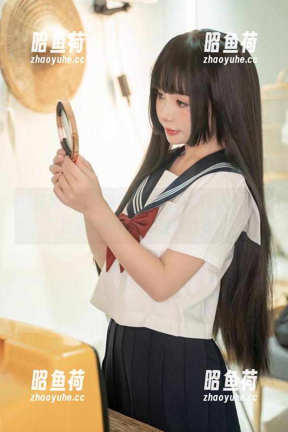 “超梦”不只有梦，爆机少女喵小吉的赛博朋克精选图随便看就好。