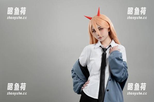 为啥间谍过家家？网盘里的爆机少女喵小吉是谁给鼓的劲