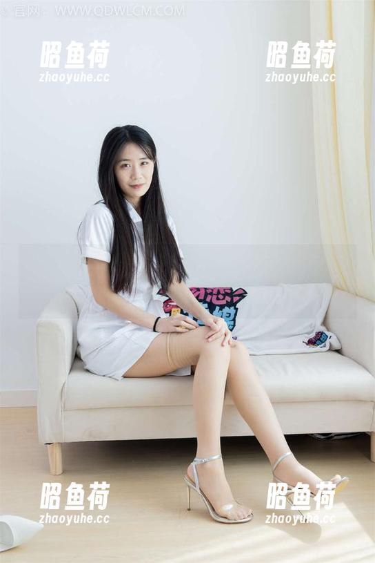 物恋传媒-小昭 物恋传媒 - 小昭与她的礼服,给你一张原图,壁纸单等着你下载!