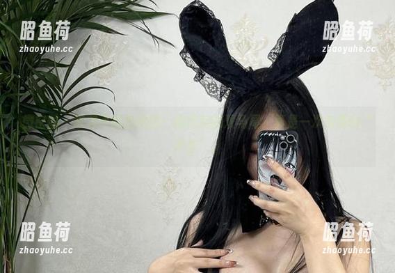 微密圈 - 欲罢不能的美图：猪饲料的双马尾，真是一次免费的“冲击”。