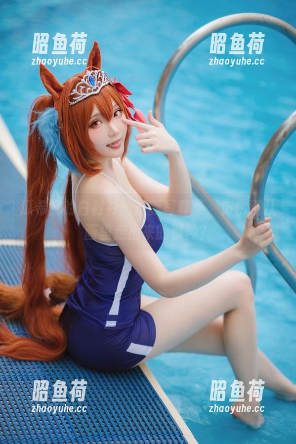 瓜希酱 瓜希酱的白衬衫:最新写真集,仿佛刚从画里走出来的那种?