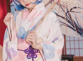 神沢永莉的最新美图，实力演绎小墨的千千万种姿态，快来瞧瞧！