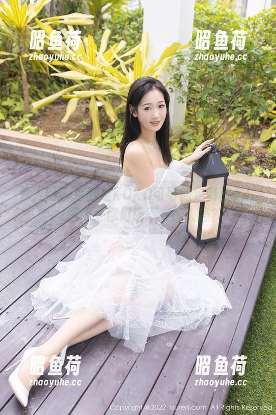 秀人网 - 这就是KOKO可可的定制写真：女孩们，你们还不来加入吗？