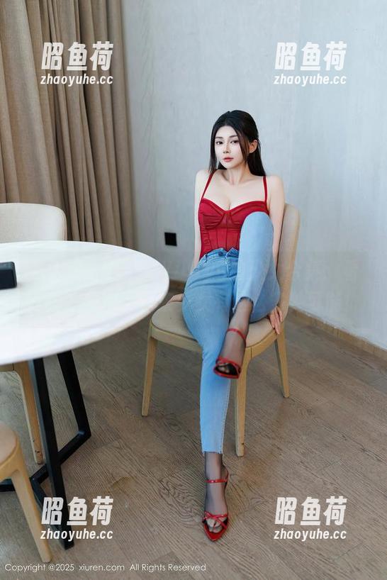 秀人网-严利娅Yuliya 秀人网 - 严利娅Yuliya的少女合集:看完我才发现,原来少女有这么多种可能!