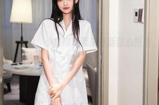 秀人网 - 饭拍不一般，小肉肉咪带来最新甜心图集，瞧瞧这些“甜”！