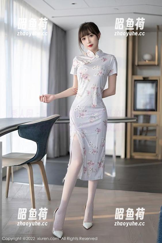 秀人网 - 直击心妍小公主的私拍现场，性感女神全靠这张脸和皮肤赢啊！