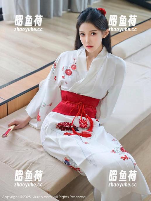 秀人网 - 油田溪溪全套旅拍，逃离不了她散发的那种迷人氛围。