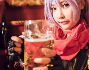 糖果果Candy晓得啥叫比基尼吗？高清作品真是成精了……（摊手）