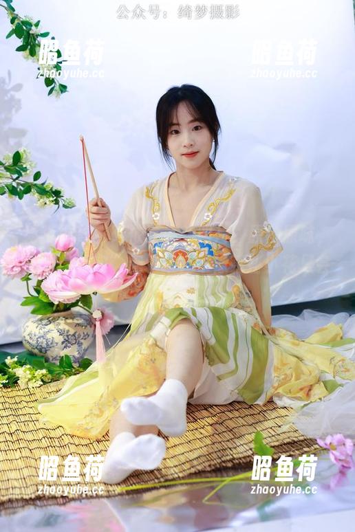 绮梦摄影 - 阿依夏最新照片，原汁原味，绝对“真实”无水印，不像某些小花只会PS！